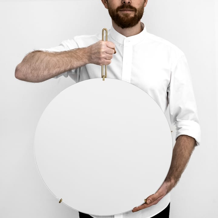 Moebe Lustro ścienne Ø 50 cm, Mosiądz MOEBE