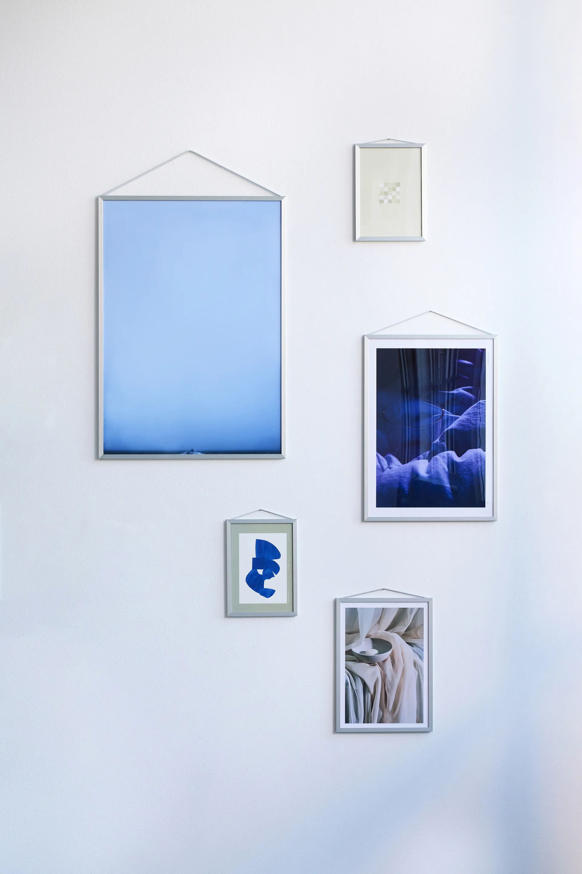 Ramka Moebe A4 22,6x31,3 cm, Aluminium szczotkowane MOEBE