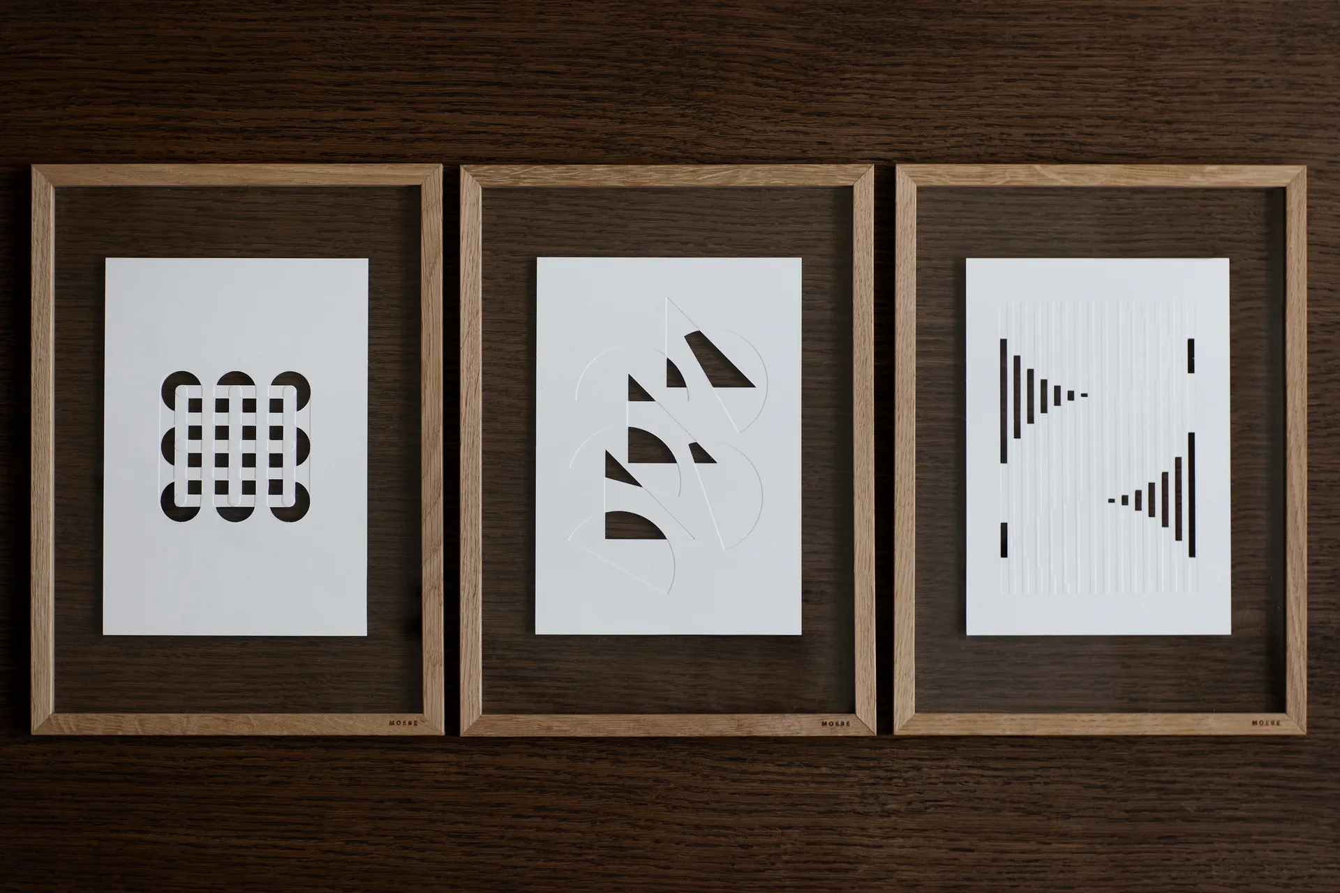 Relief circles & squares 14,8x21 cm, Off White MOEBE