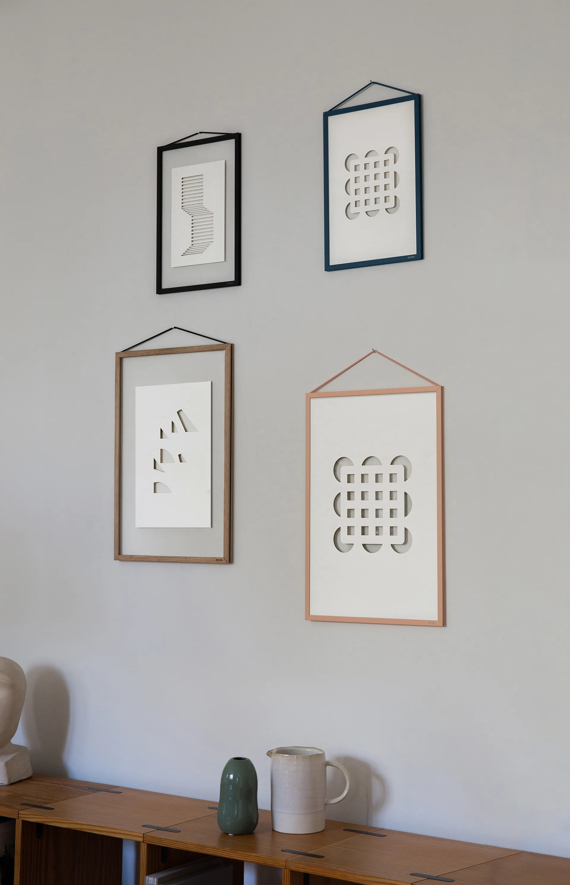 Relief circles & squares 29,7x42 cm, Off White MOEBE
