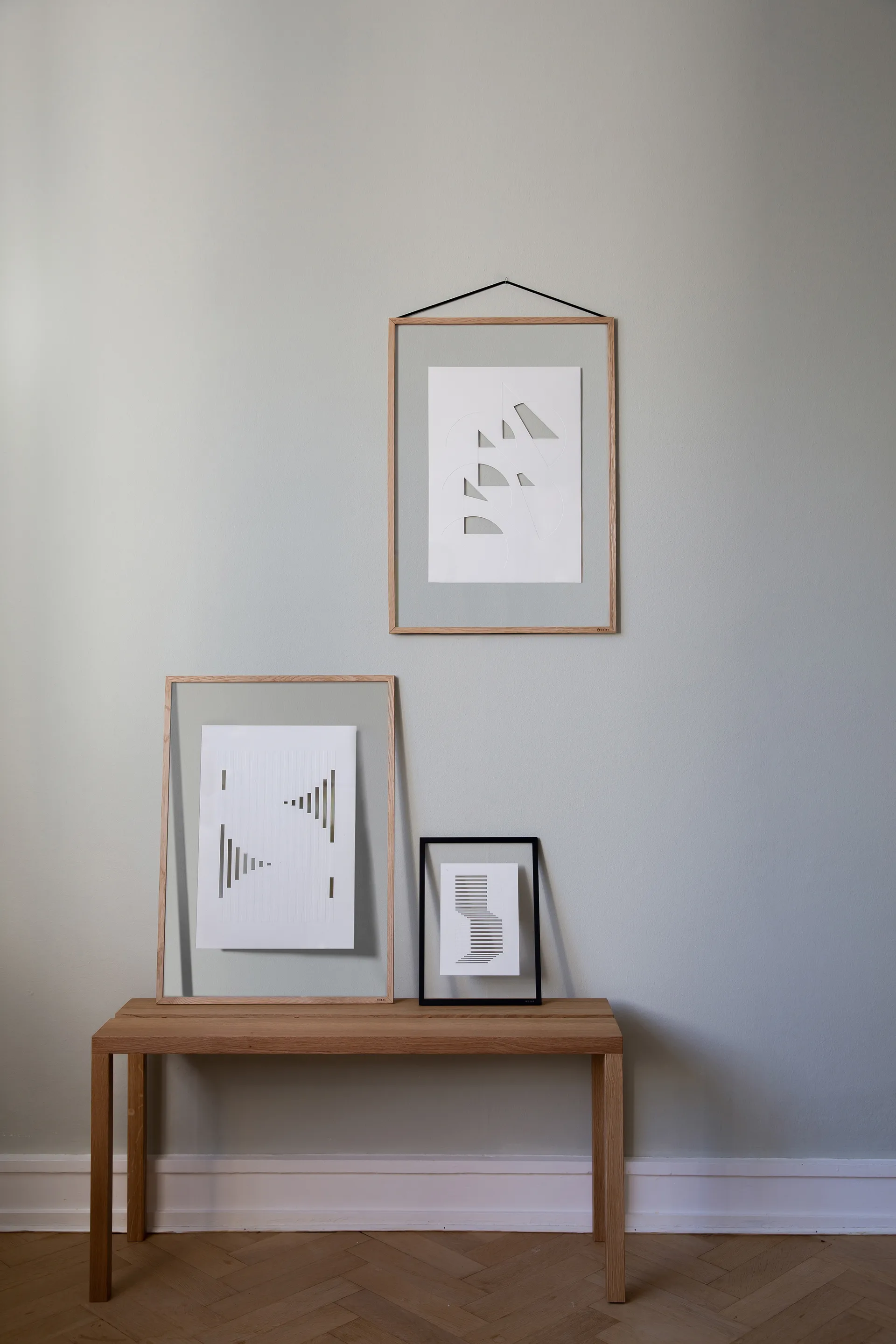 Relief shifted lines 14,8x21 cm, Off White MOEBE