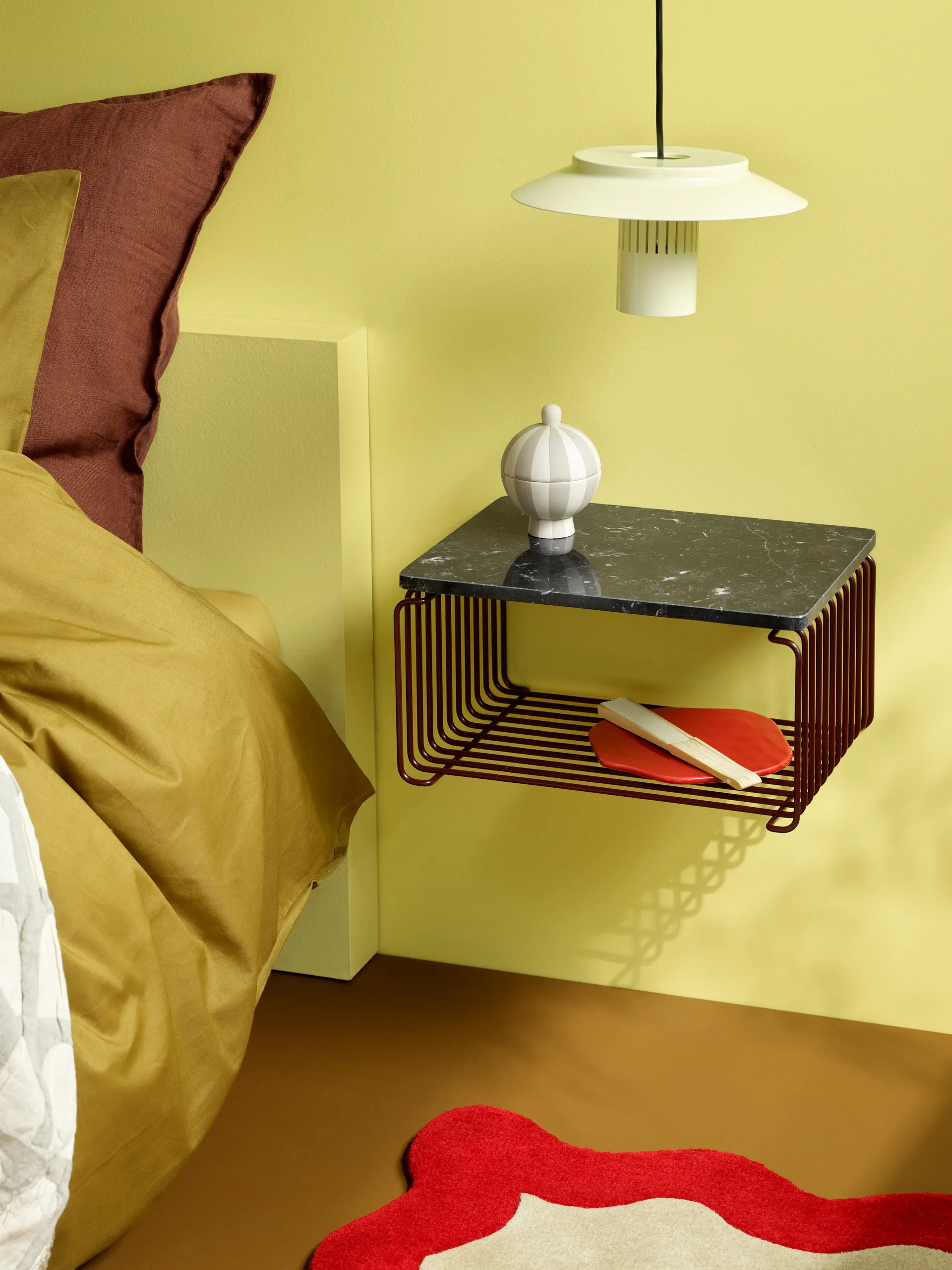 Półka Panton Wire Half Height 34,8x17,2x25,7 cm, Black red Montana