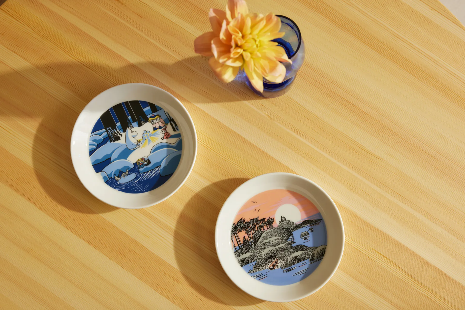 Zestaw do talerz Muminki Snow lantern & Moomin’s Day 2018, Ø19 cm Moomin Arabia