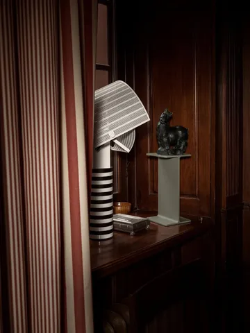 Museum Pedestal postument - Zielony, 15x15x30 cm - Museum