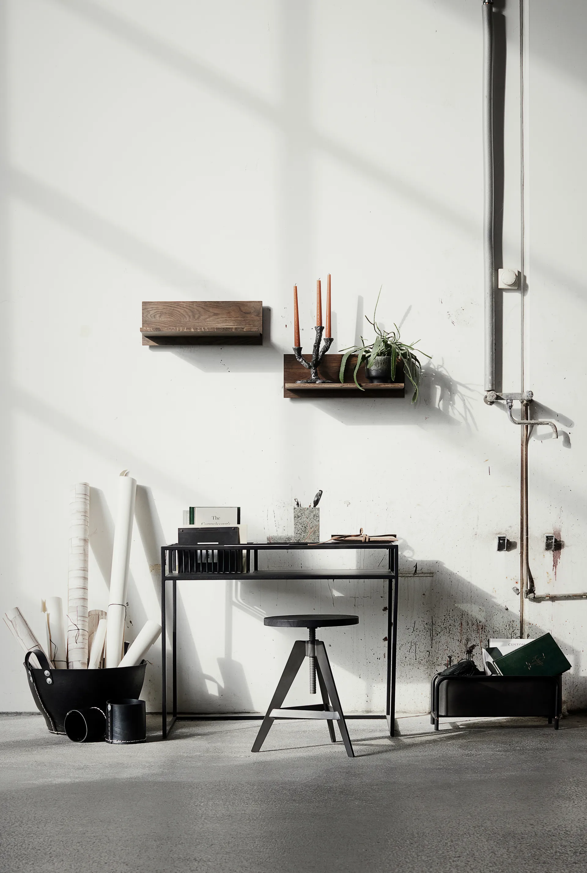 Półka ścienna Tokyo 50 cm, Dark oiled oak MUUBS