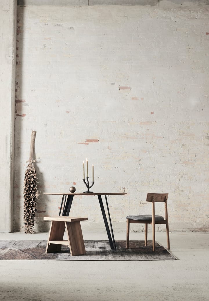 Tetra krzesło z siedziskiem - Tkanina w kolorze betonu-naturalny olejowany dąb - MUUBS