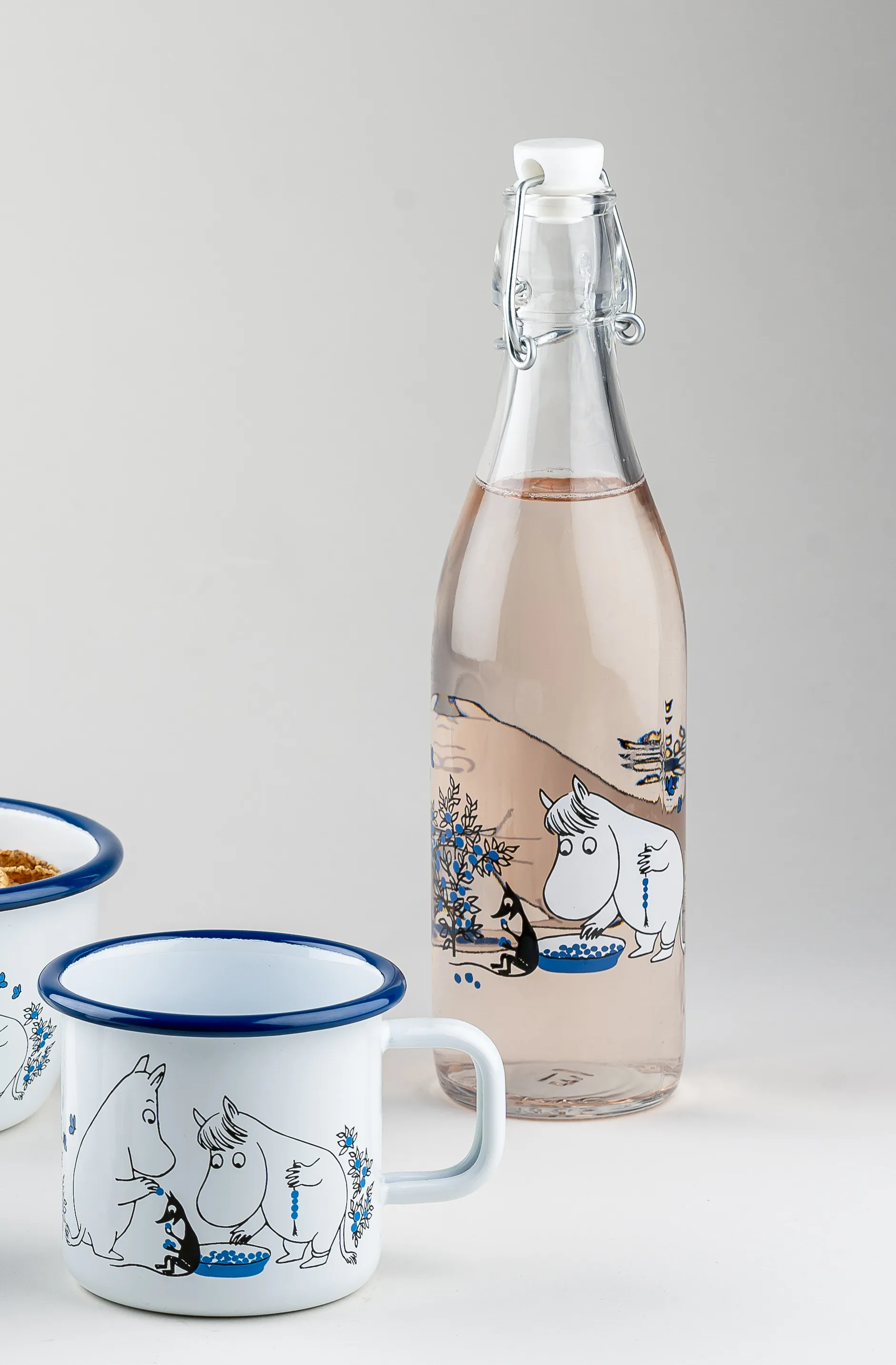 Blueberries szklana butelka 0,5 L, Przezroczysta Muurla