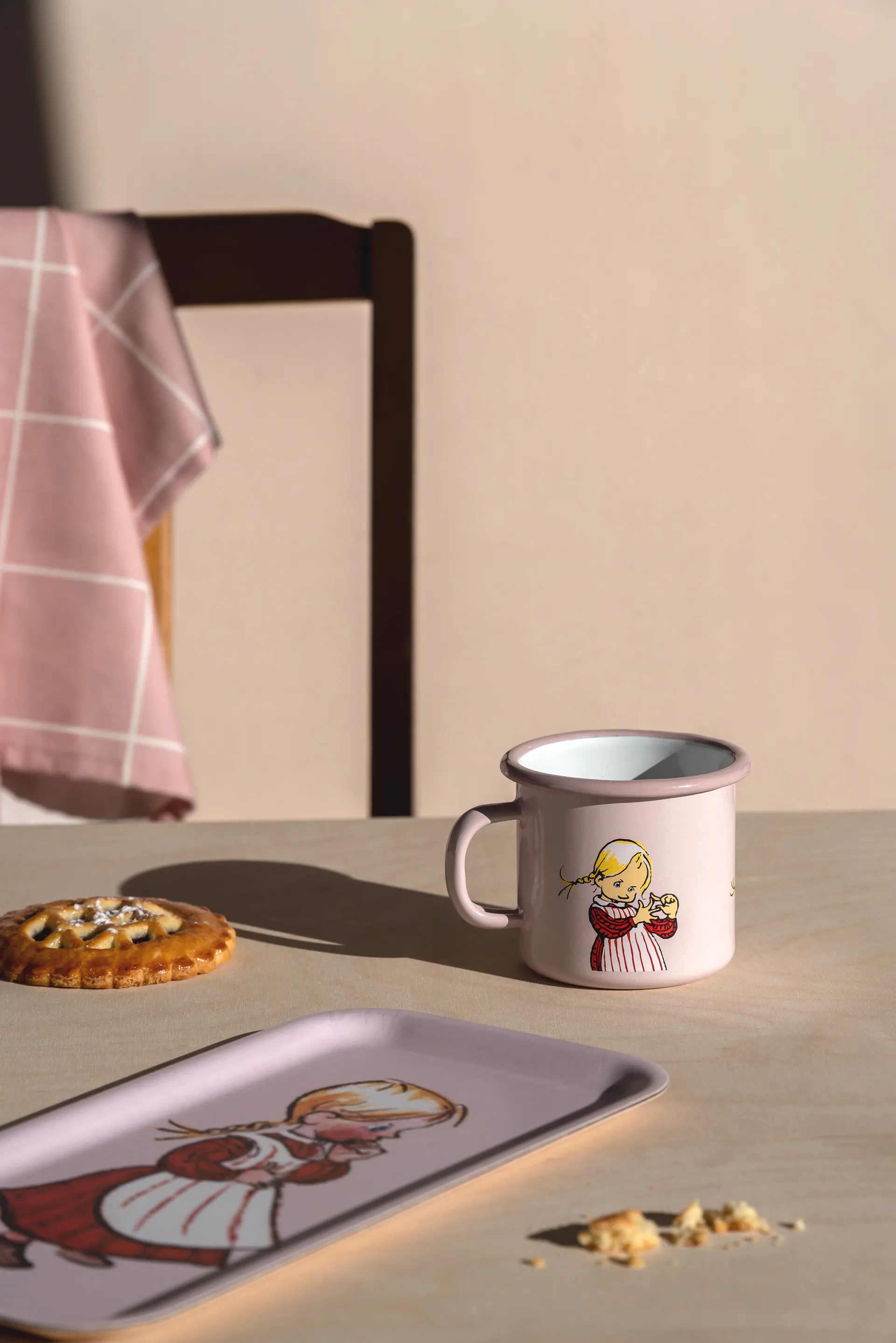 Kubek emaliowany Emil ze Smalandii 2,5 dl, Ida Muurla