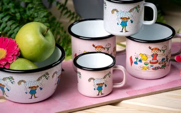 Pippi och Lilla gubben kubek emaliowany 150 ml - Jasnoróżowy - Muurla