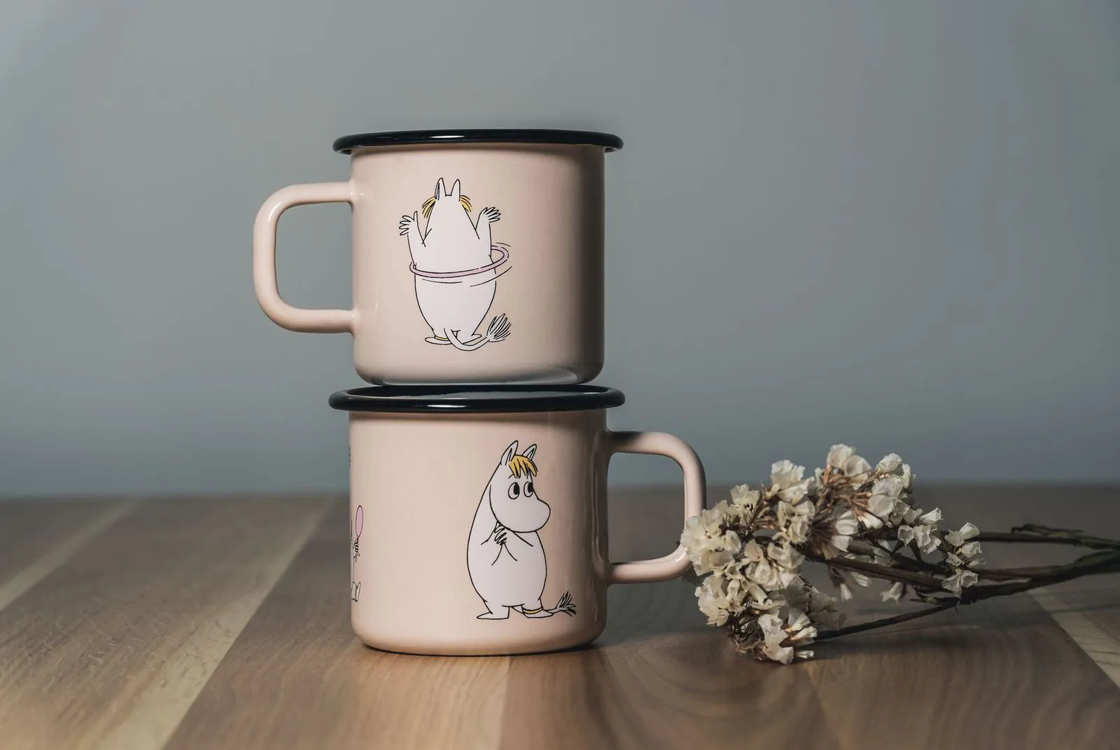 Snorkmaiden Retro emaliowany kubek 370 ml, Beżowy Muurla