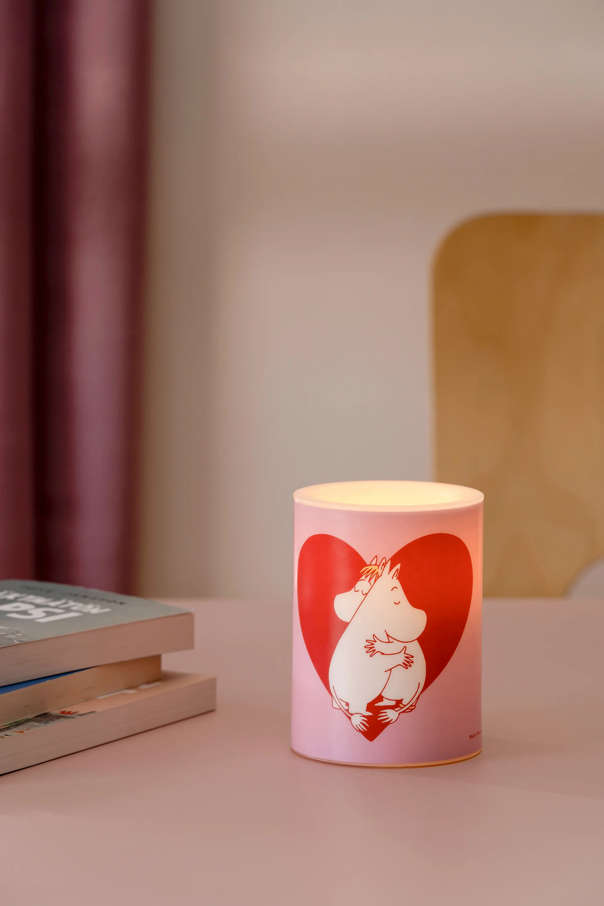 Świeca blokowa Muminki LED 10 cm, Heart Muurla