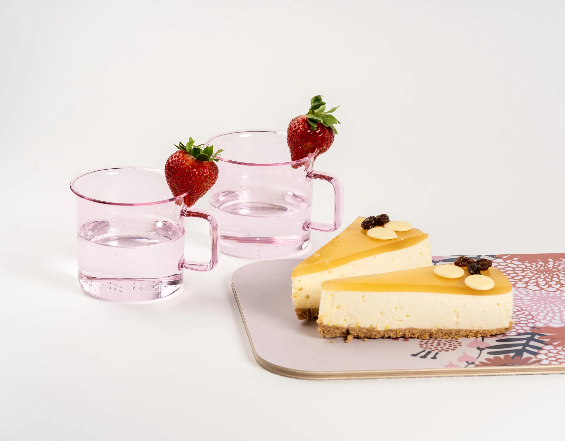 Szklany kubek Muurla 35 cl, Różowy Muurla