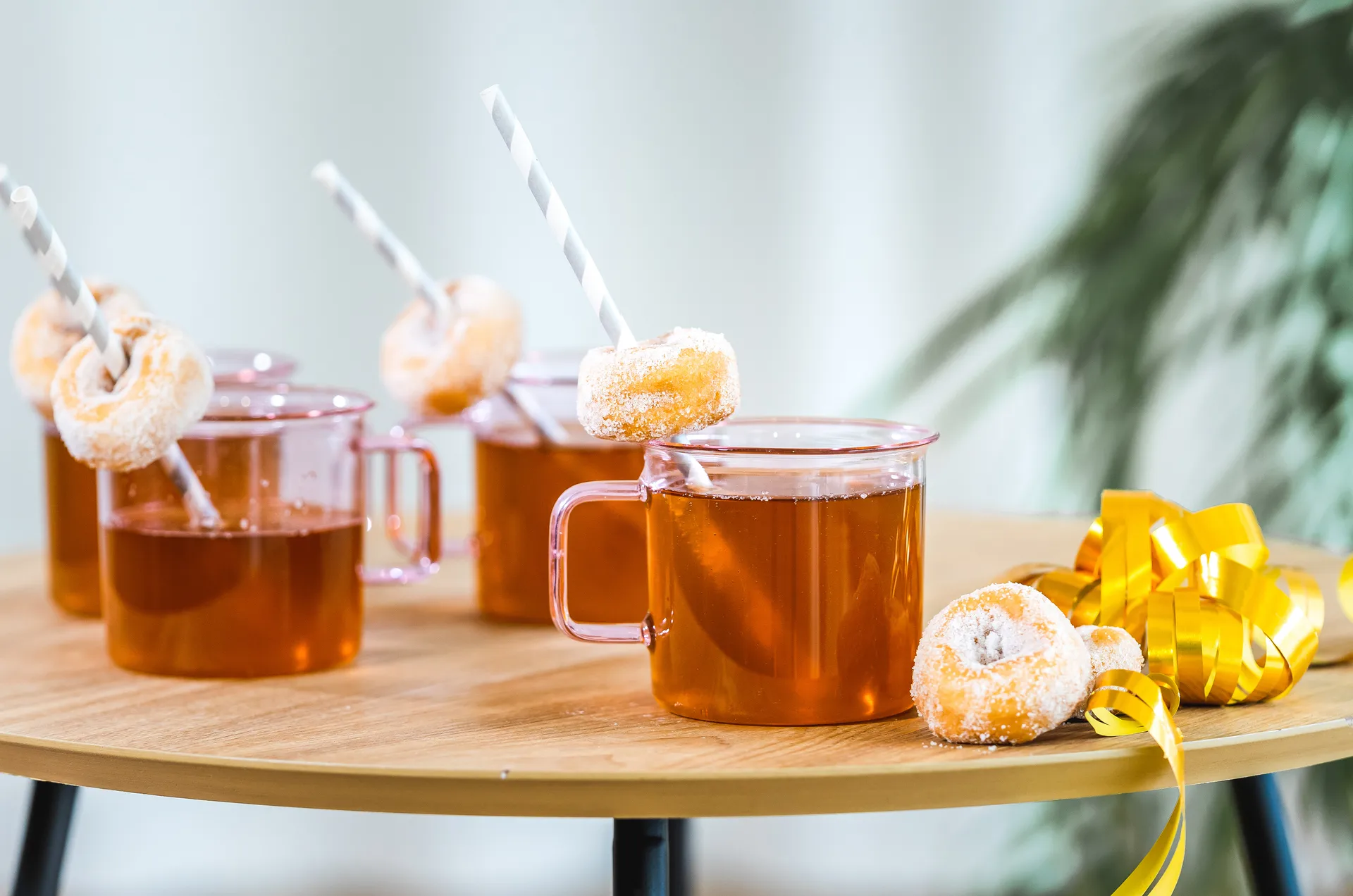 Szklany kubek Muurla 35 cl, Różowy Muurla