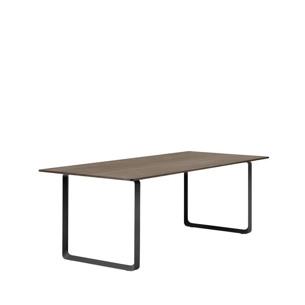 70/70 stół 225x90 cm, Solid smoked oak-Black Muuto