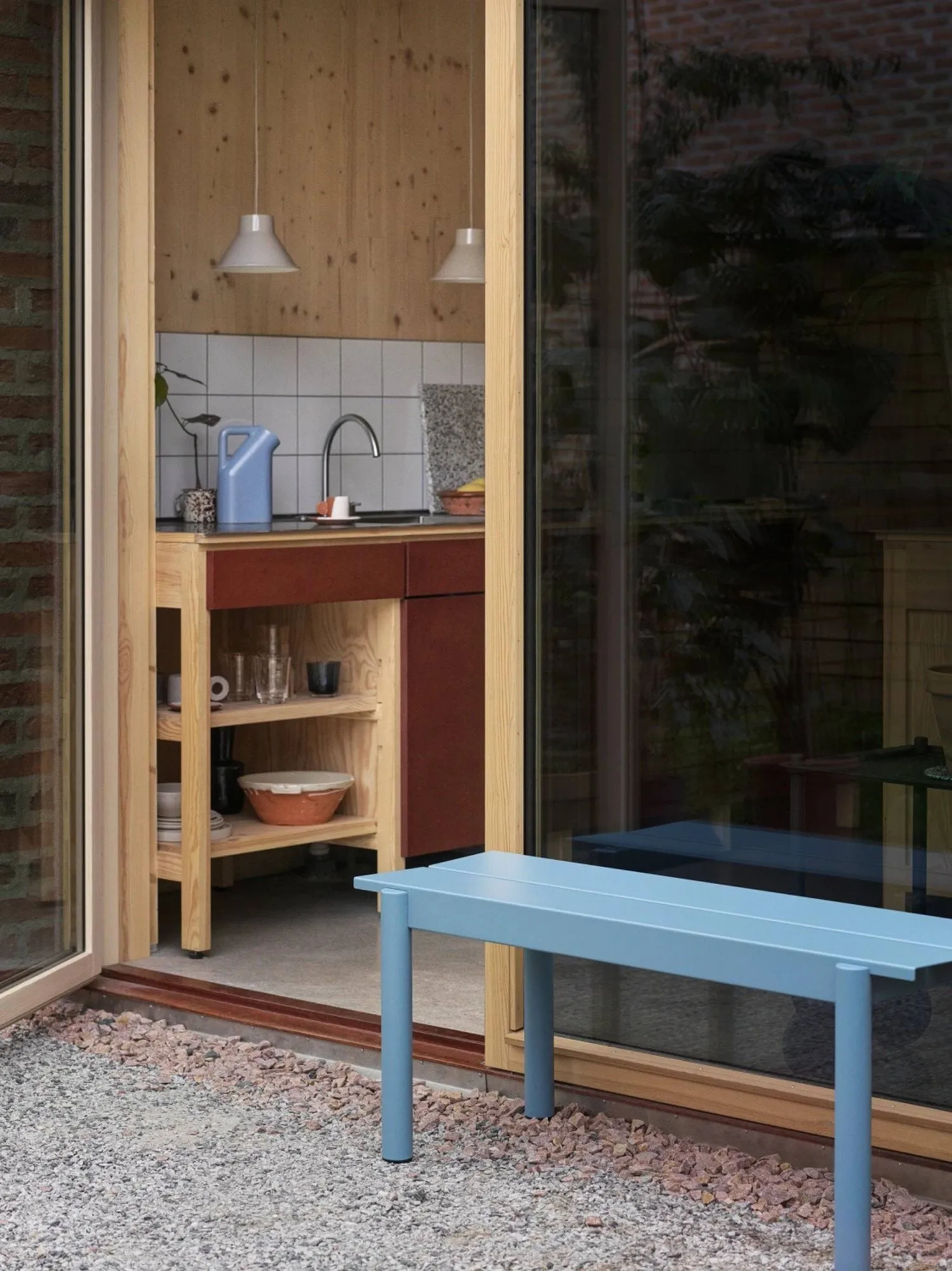 Ławka Linear Steel Bench 110x34 cm, Pale blue Muuto