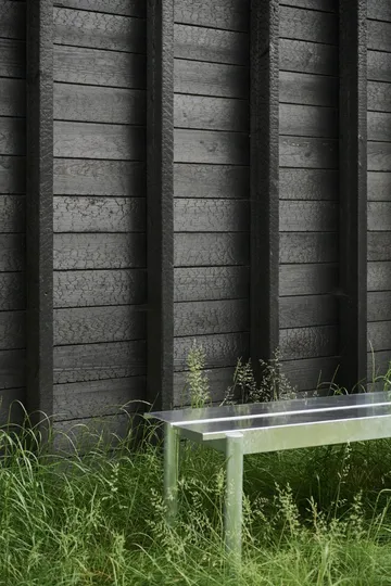 Ławka Linear Steel Bench 110x34 cm - Warm galvanized steel - Muuto