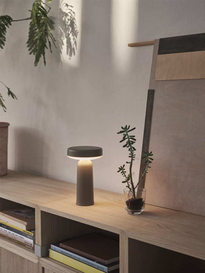 Ease portabel lampa stołowa 21,5 cm, Taupe Muuto