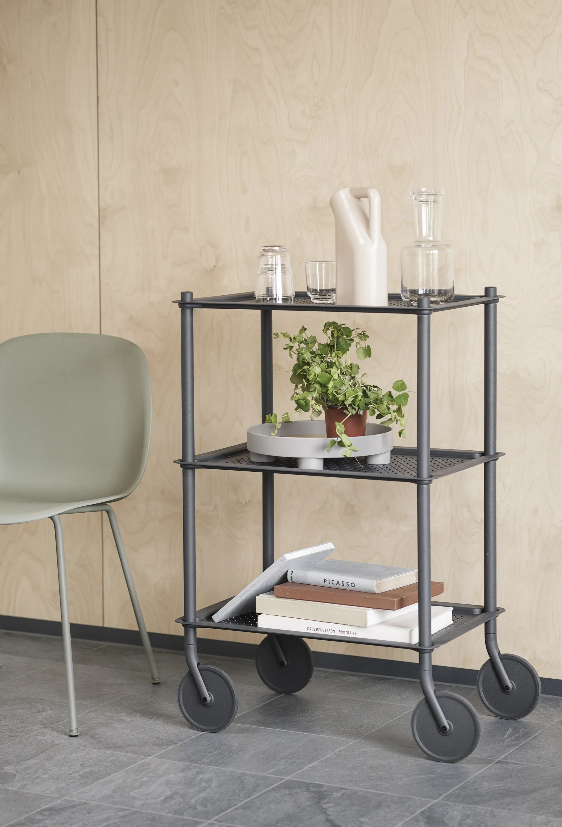 Karafka Raise, Clear Muuto