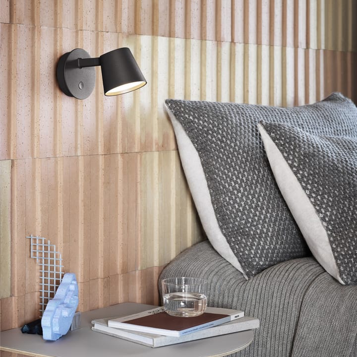 Lampa ścienna Tip, Black Muuto