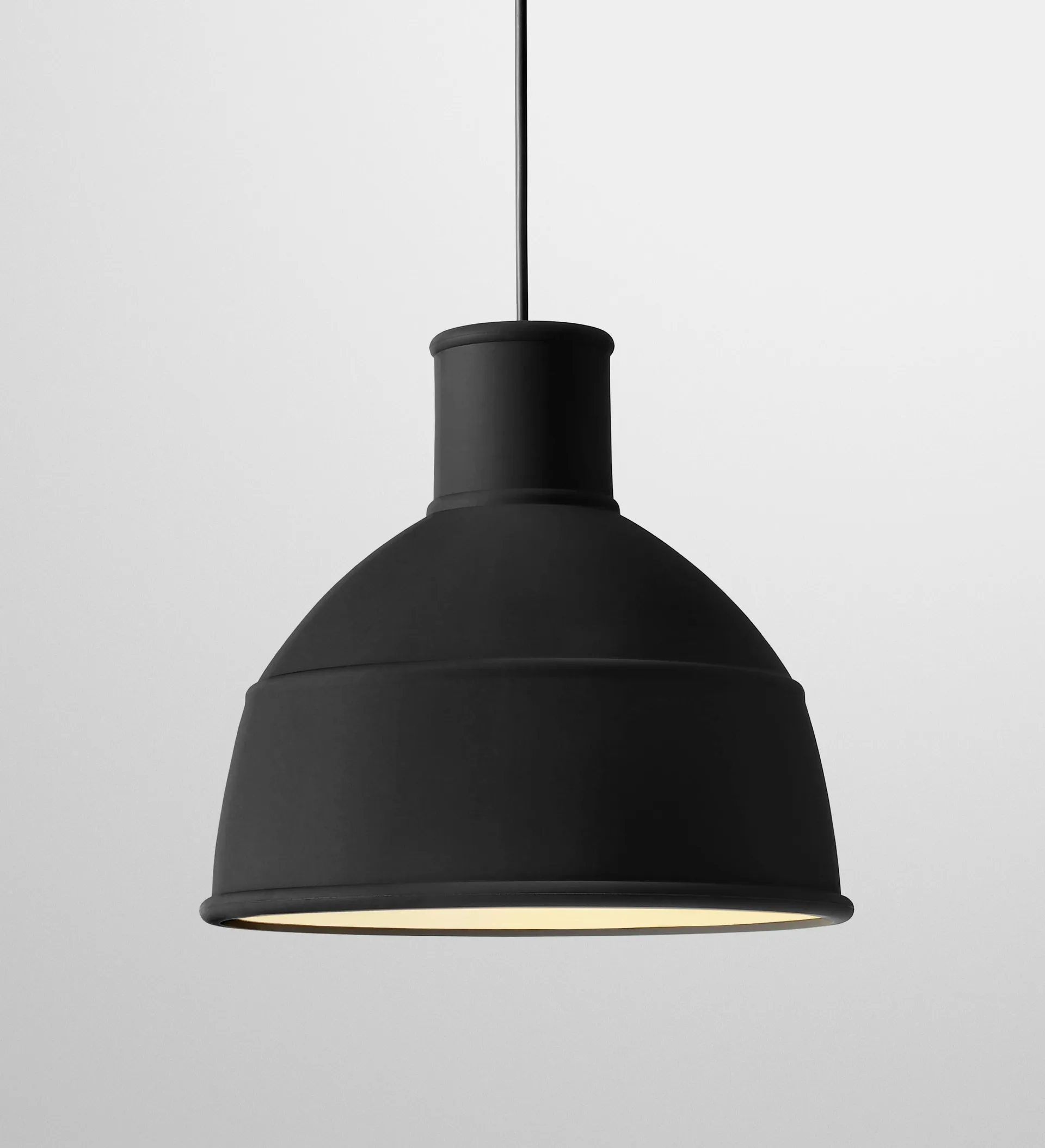 Lampa Unfold, czarny Muuto