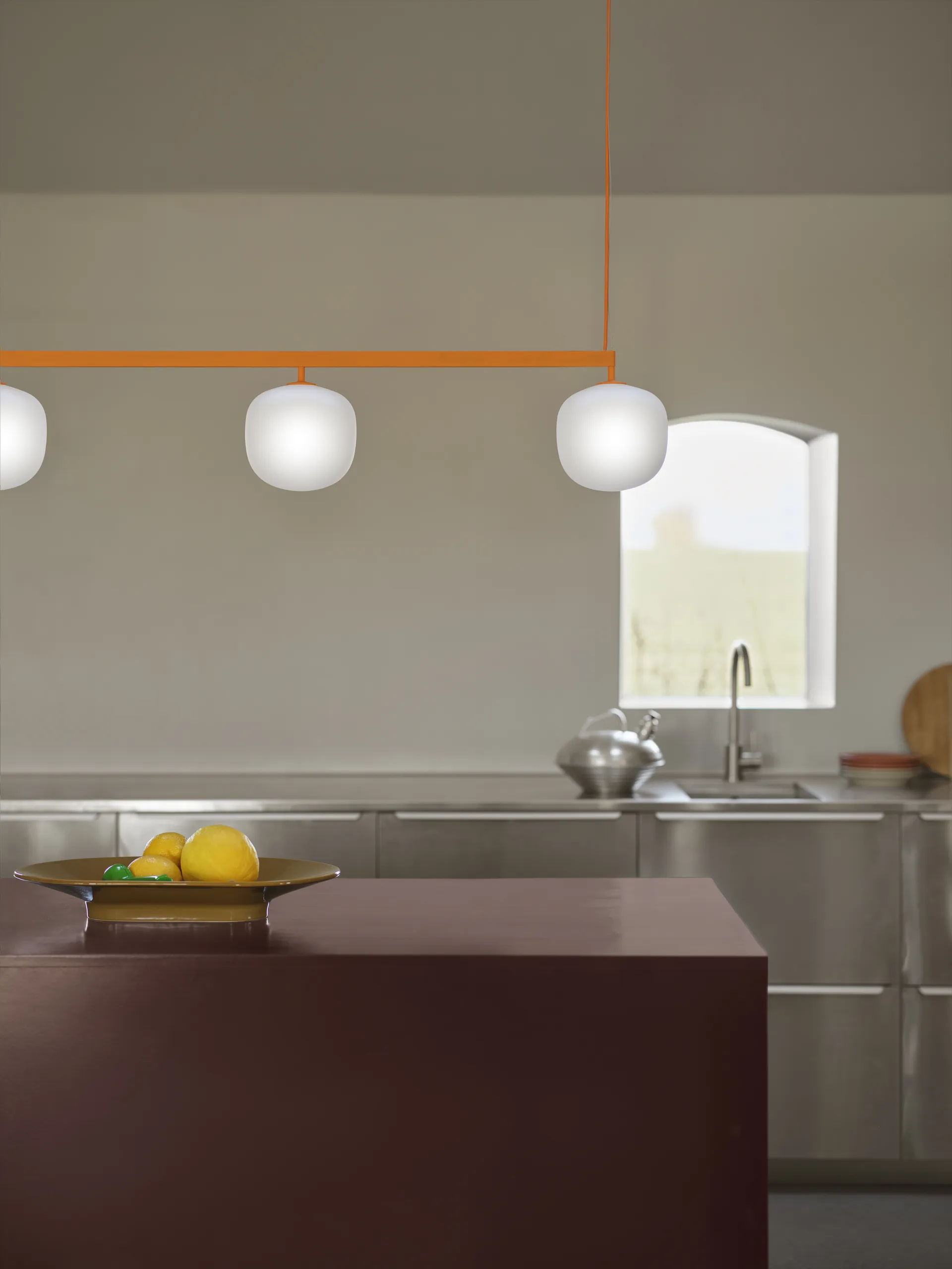 Lampa wisząca Rime Rail Lamp, Pomarańczowy Muuto