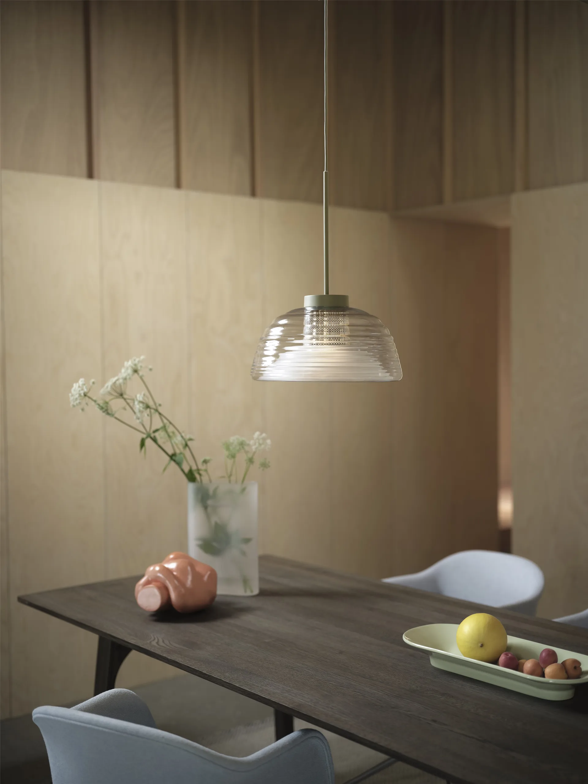 Lampa wisząca Two-Layer Ø37,5 cm, Olive Muuto