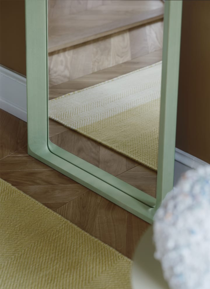 Lustro Arced 170x61 cm, Light green Muuto