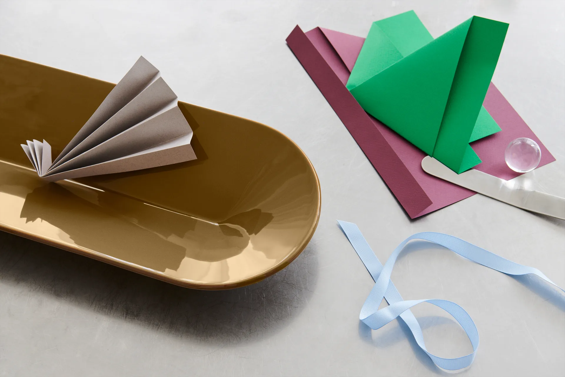 Mere miska 51,5x21,5 cm, Brown Green Muuto