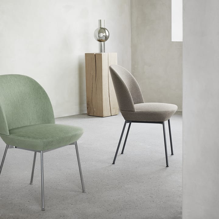 Oslo krzesło boczne pokryte tkaniną - Twill weave 530-Chrome - Muuto