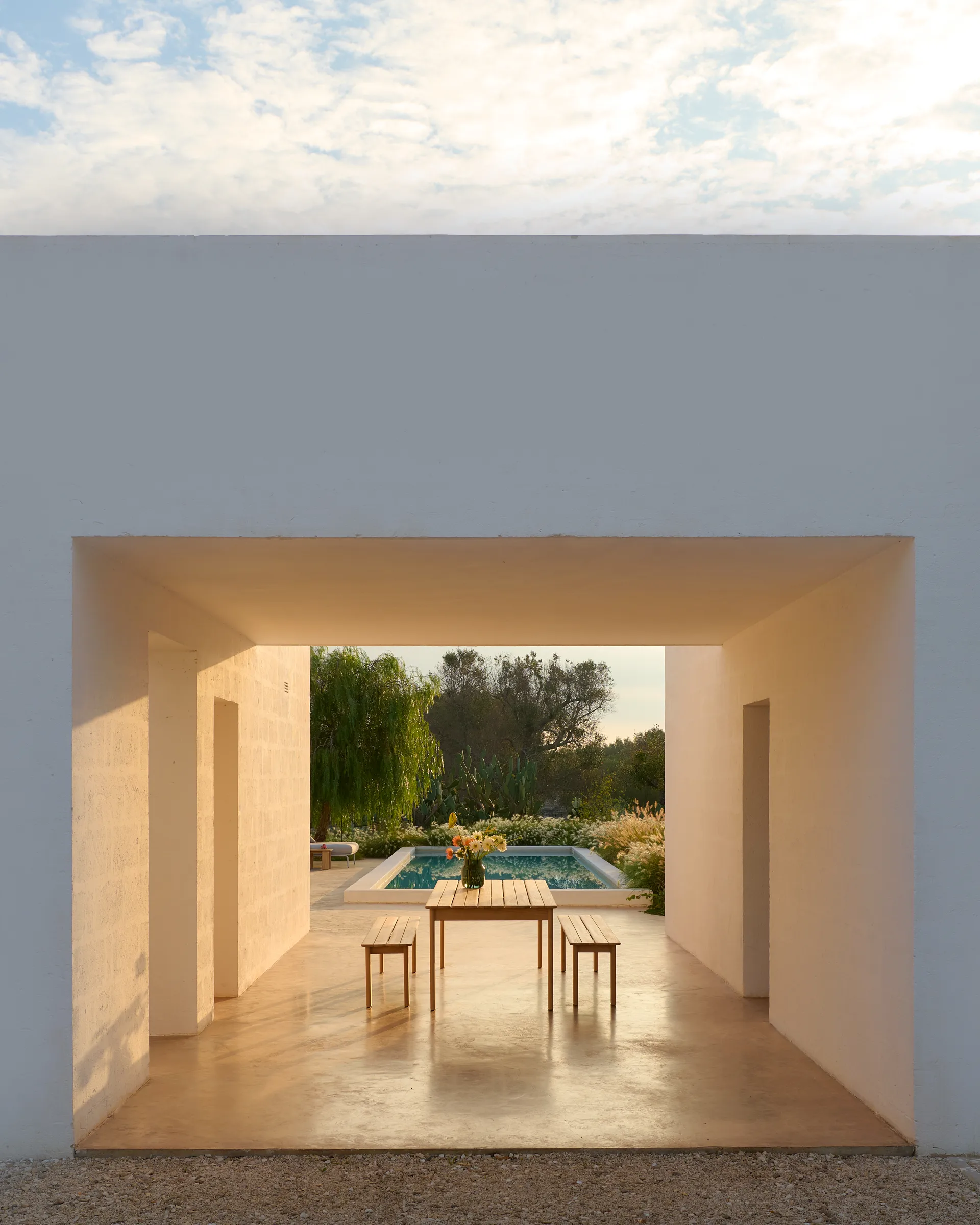 Stół Assemble, Drewno tekowe, 220x92 cm Muuto