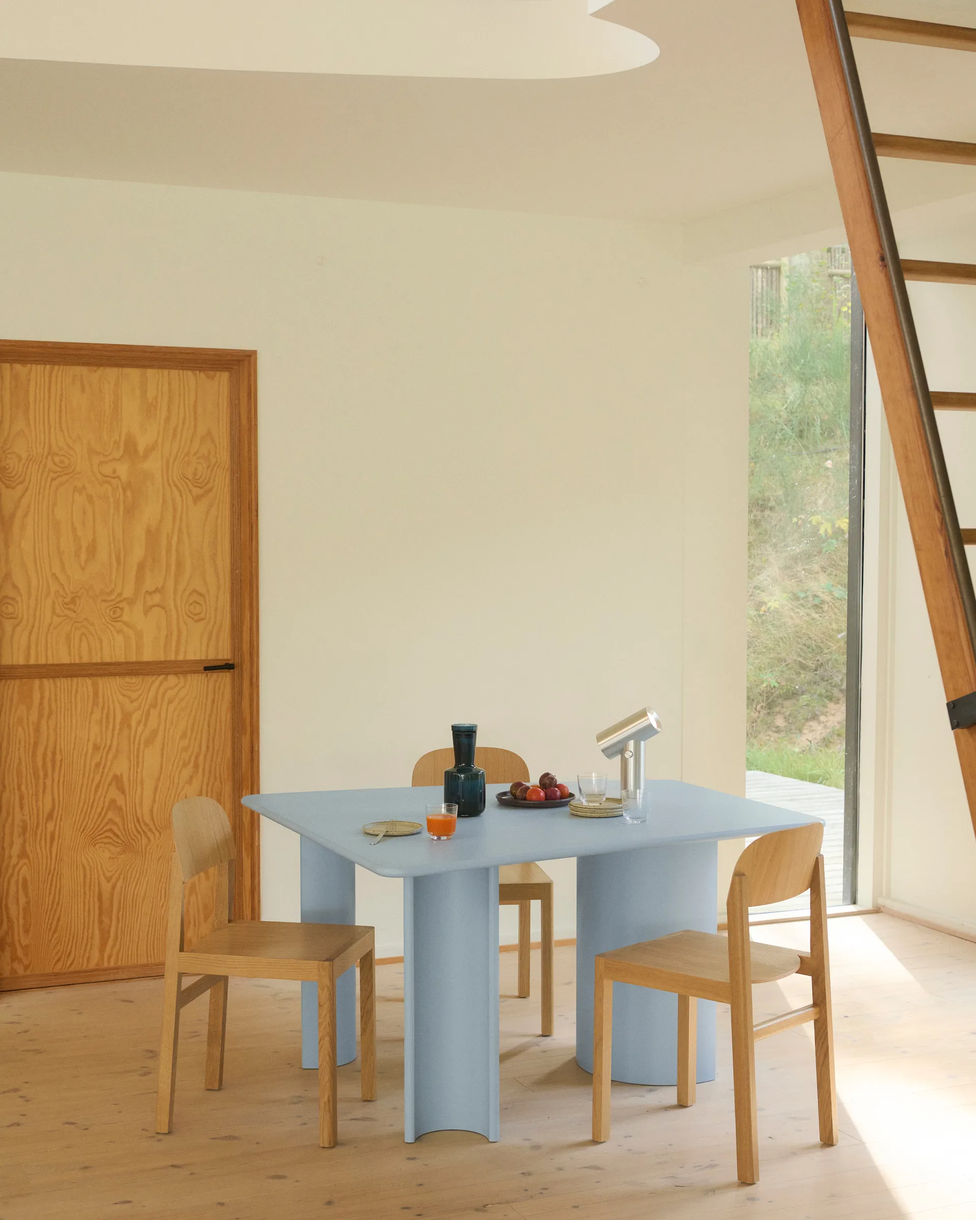 Stół jadalniany Re-norm, Light blue, 130×120 cm Muuto