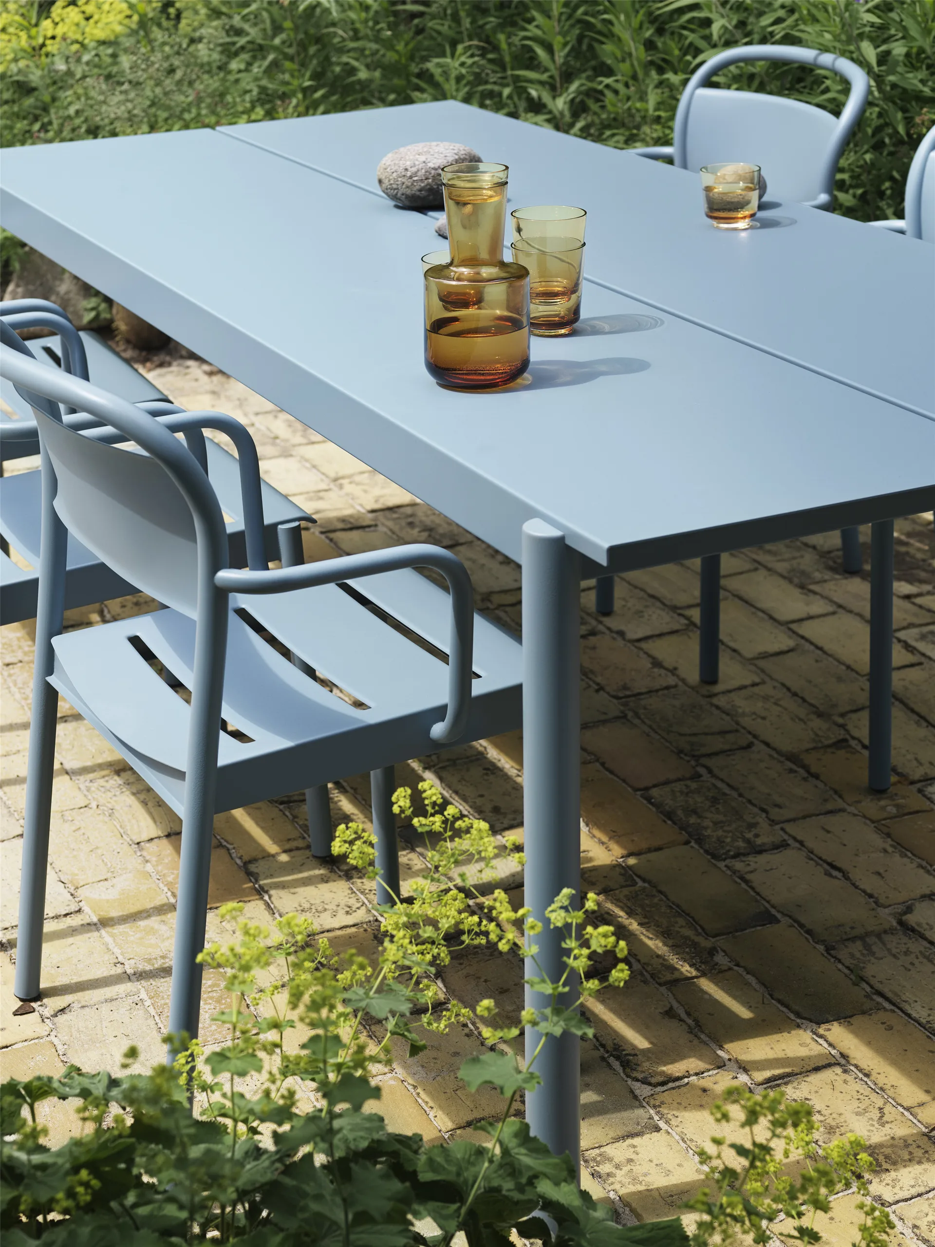Stół Linear Steel Table 200x75 cm, Pale blue Muuto