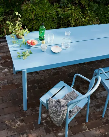 Stół Linear steel table 220x90 cm - Ciemny zielony (RAL 6012) - Muuto