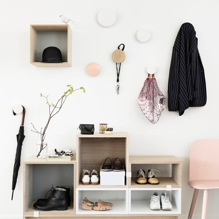 Wieszak Dots dębowy, dąb średni Muuto