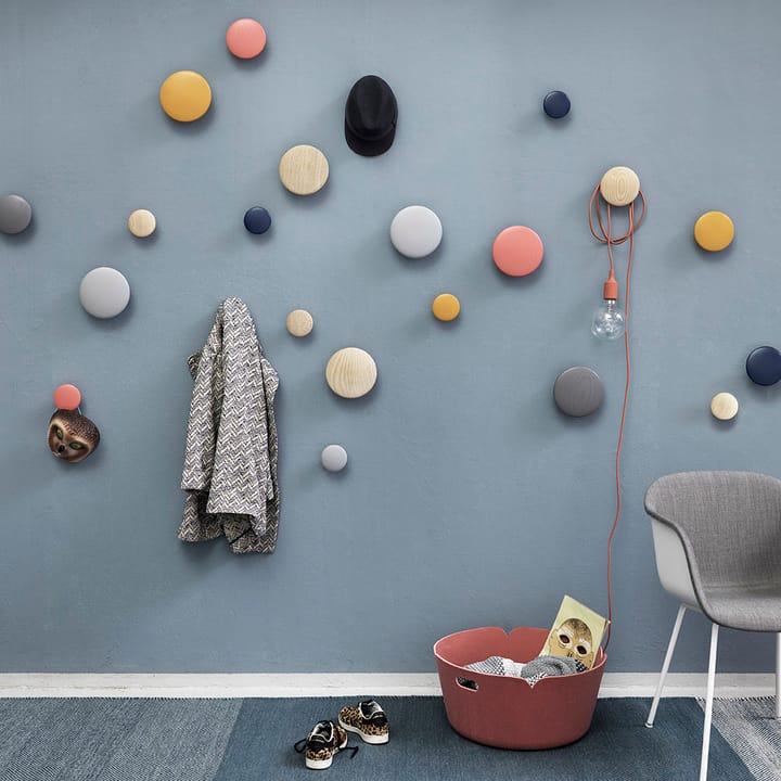 Wieszak Dots dębowy, XS Muuto