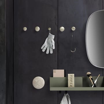 Wieszaki Dots Metal 5 szt.  - Brass (mosiądz) - Muuto
