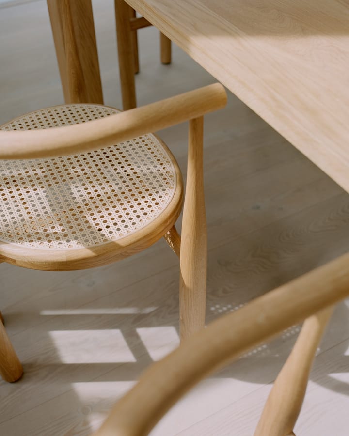 Bukowski fotel, Olejowany rattan dębowy New Works