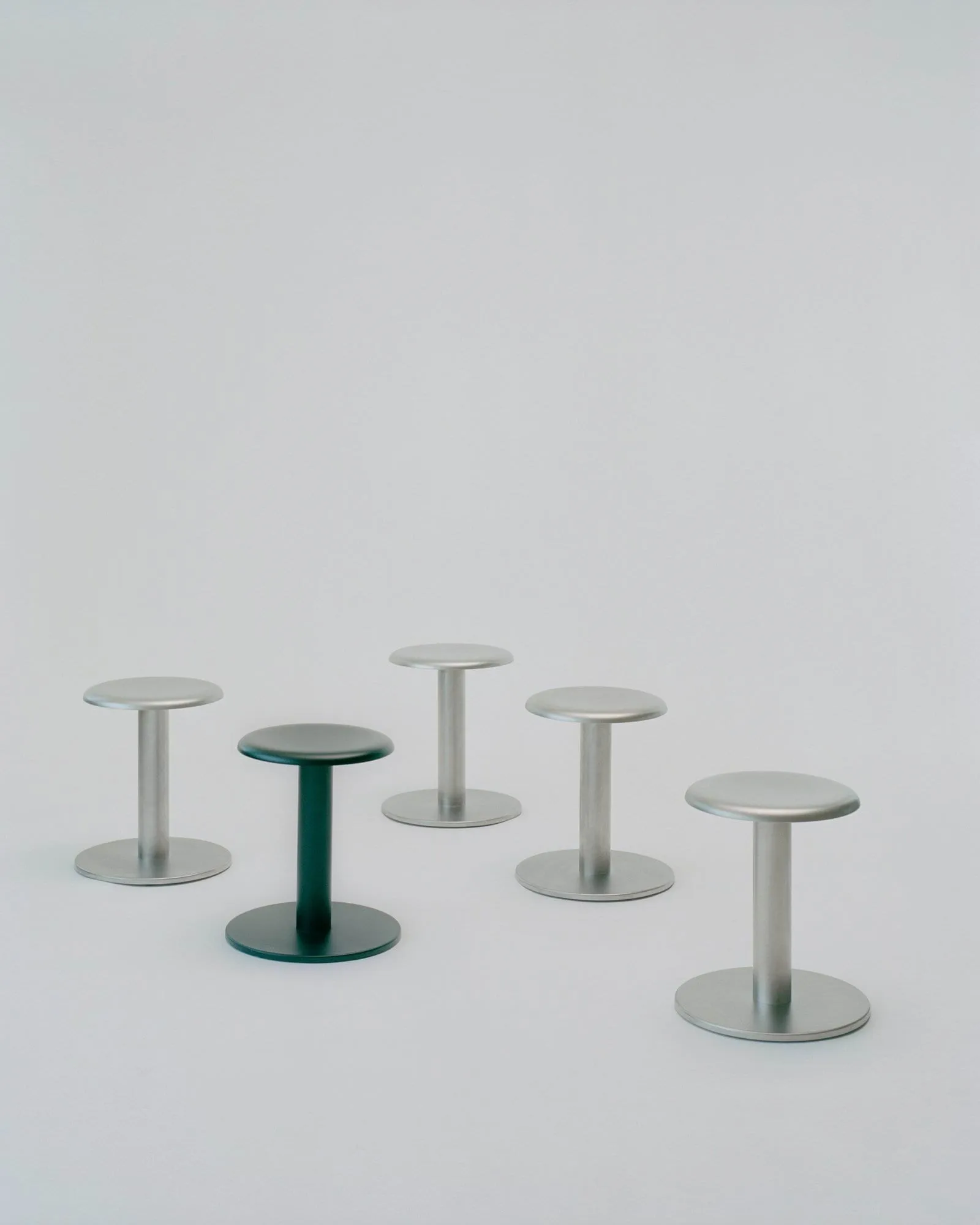 Coupe stołek, Czarny, Ø40x46 cm New Works
