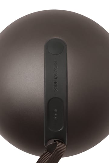 Lampa Sphere portable - Dark bronze - New Works