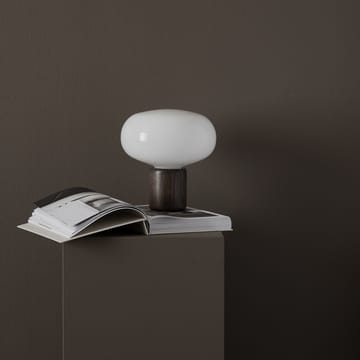 Lampa stołowa Karl-Johan - Smoked oak-white opal glass - New Works