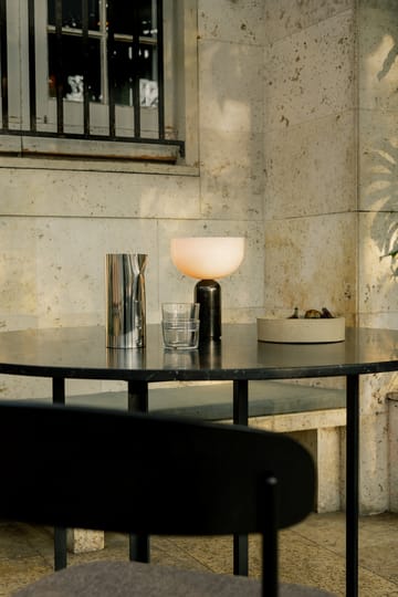 Lampa stołowa przenośna Kizu - Black marble - New Works