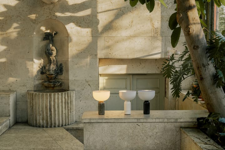Lampa stołowa przenośna Kizu, Black marble New Works