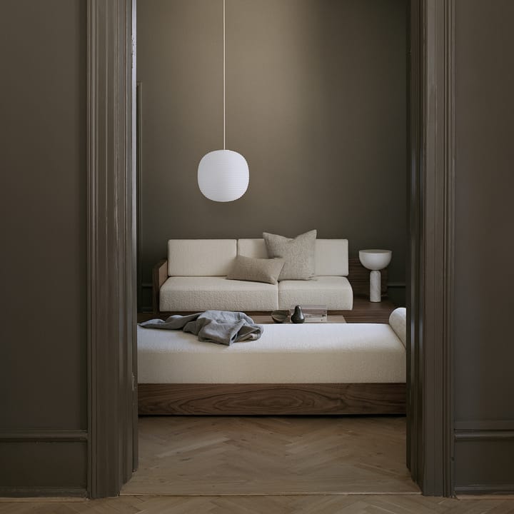 Lampa wisząca Lantern duża, Frosted white opal glass New Works