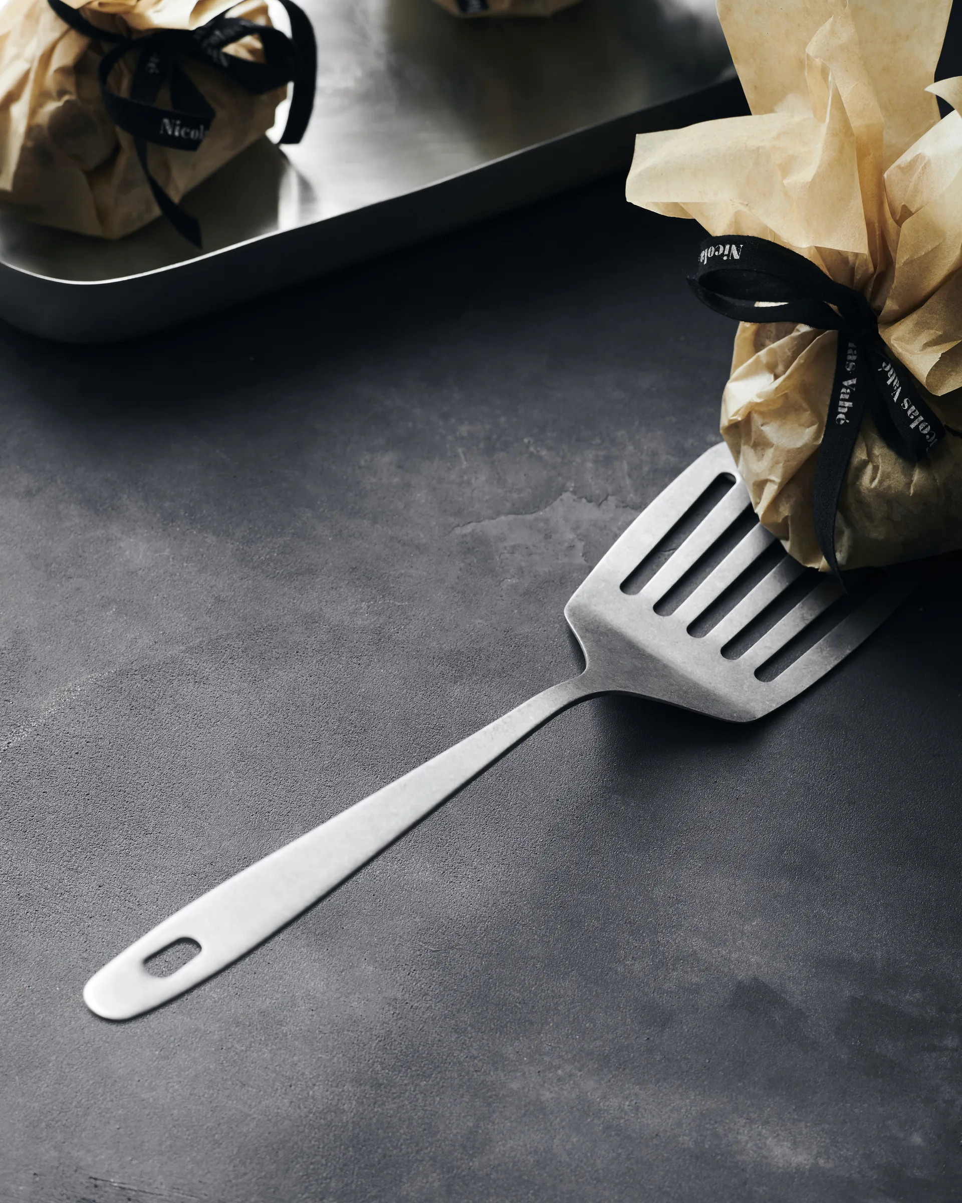 Nicolas Vahé szpatułka do codziennego użytku stal nierdzewna, 32 cm Nicolas Vahé