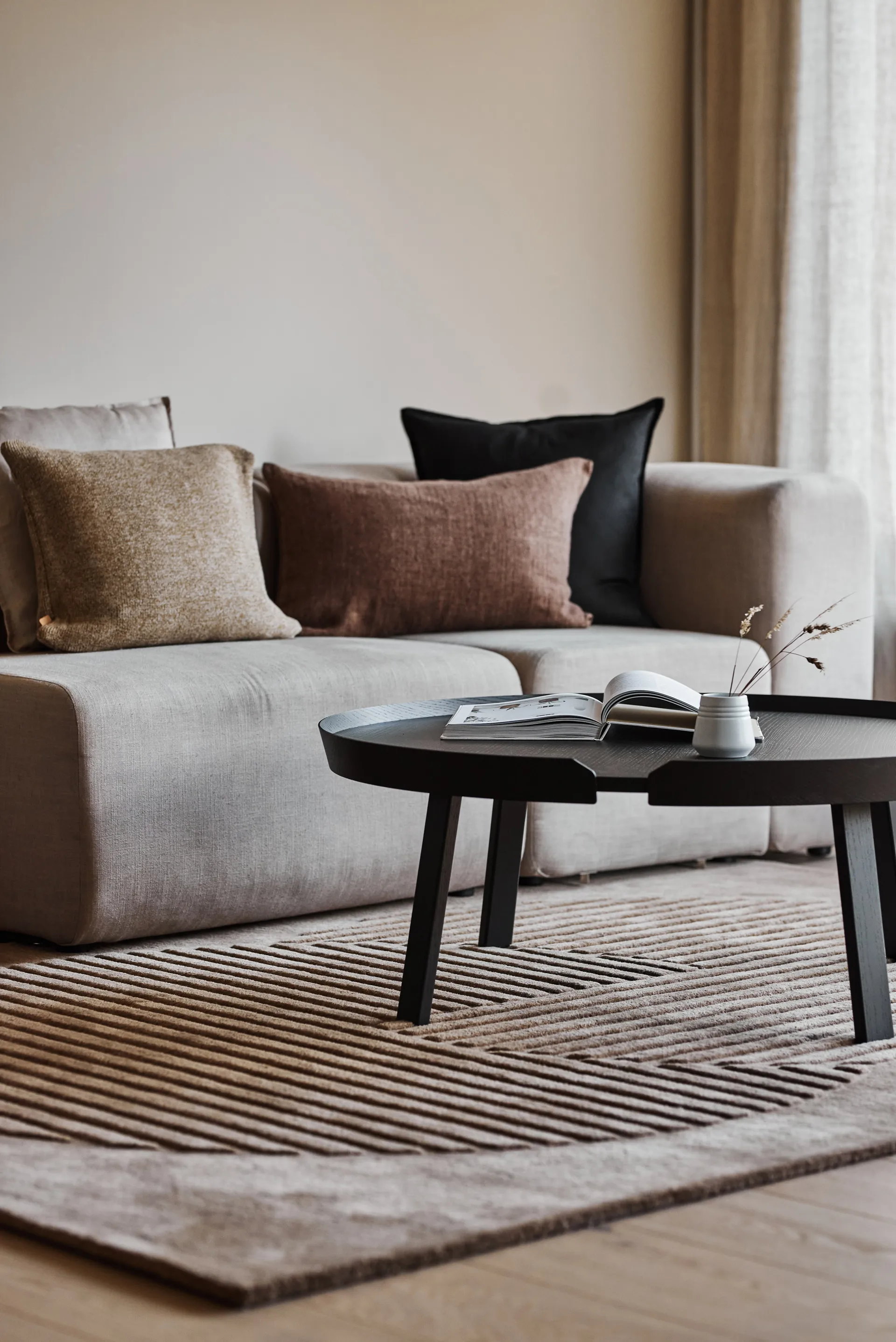 Dywan wełniany Levels circles beżowy, 170x240 cm NJRD