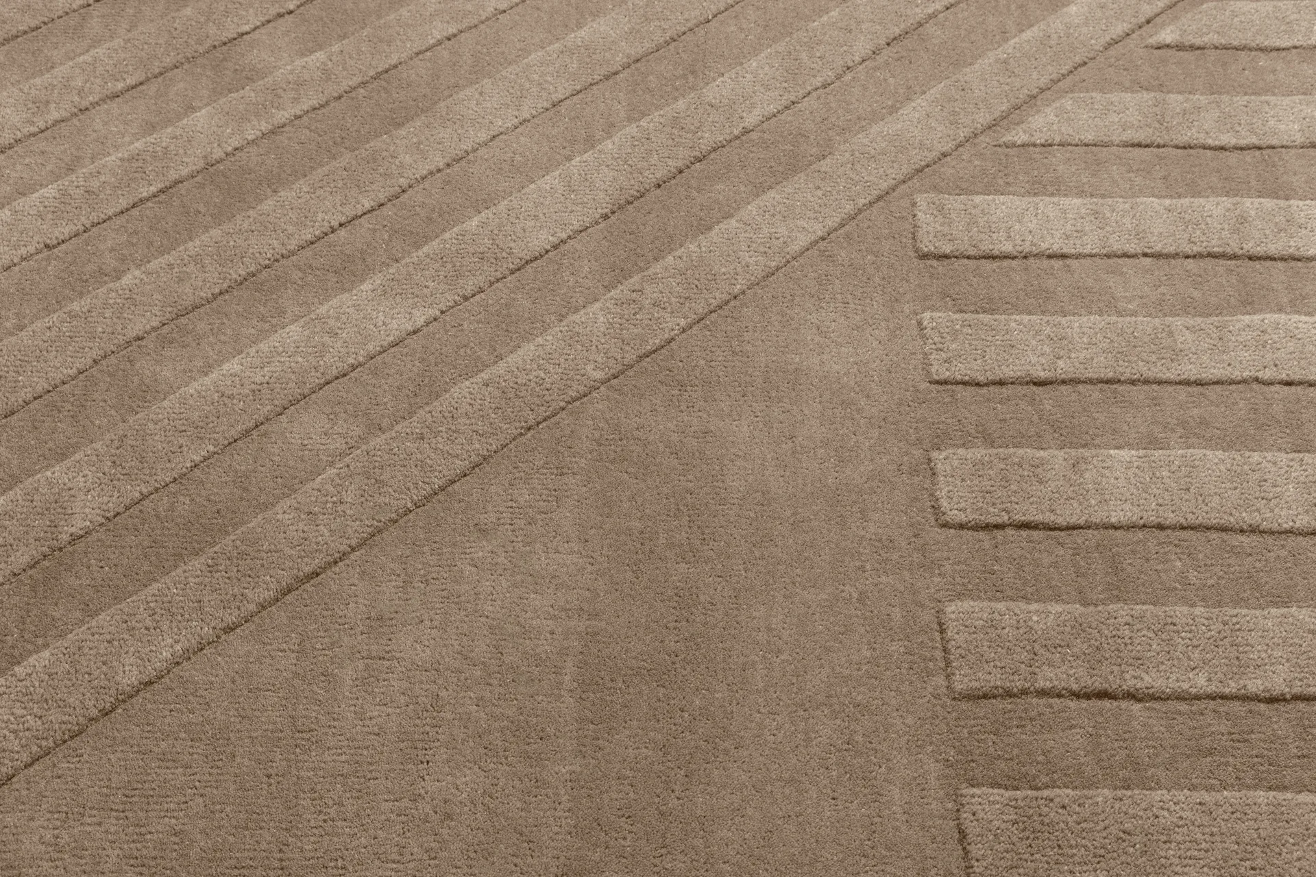 Dywan wełniany Levels Stripes, Kret, 200x300 cm NJRD