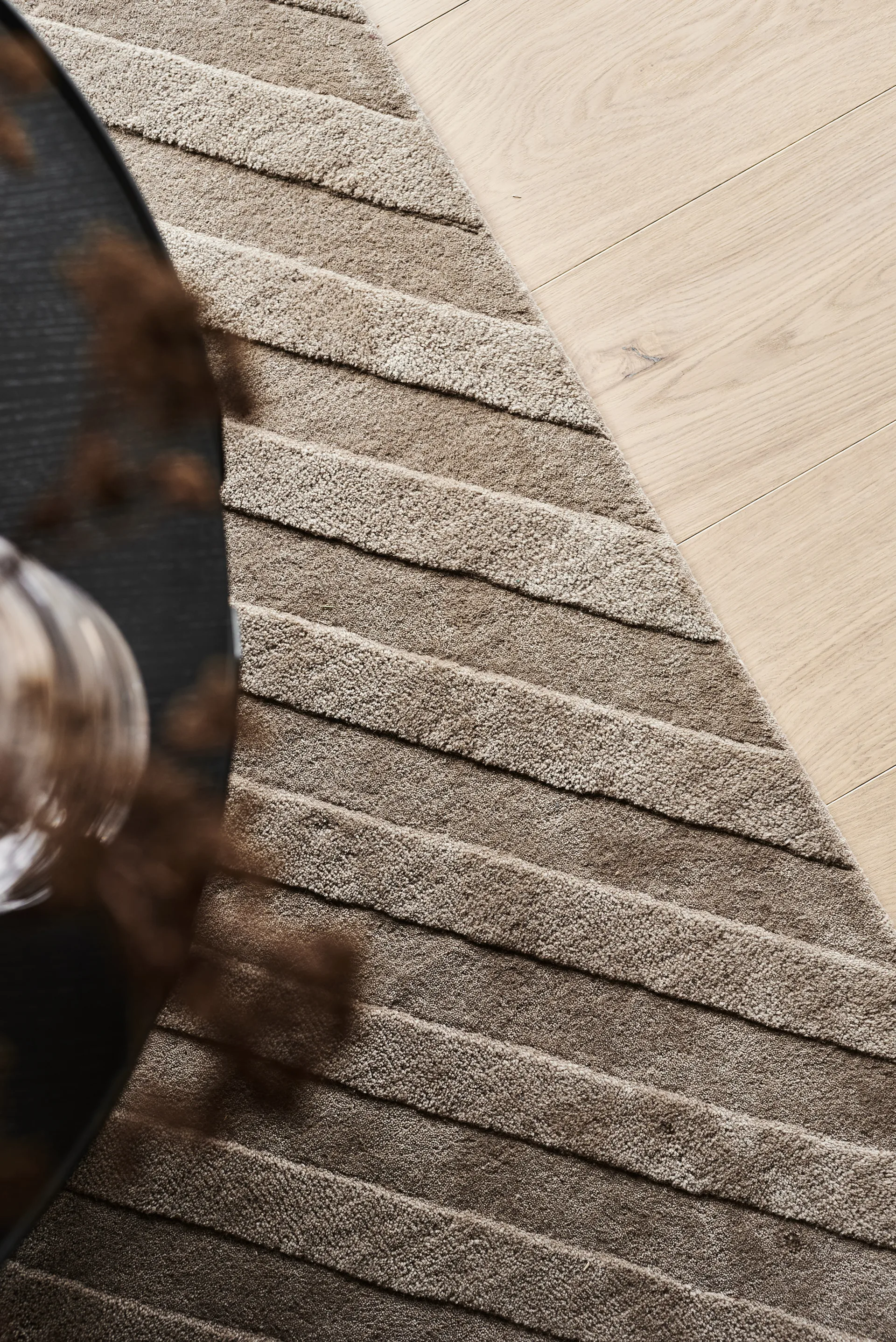 Dywan wełniany Levels stripes szary, 200x300 mm NJRD