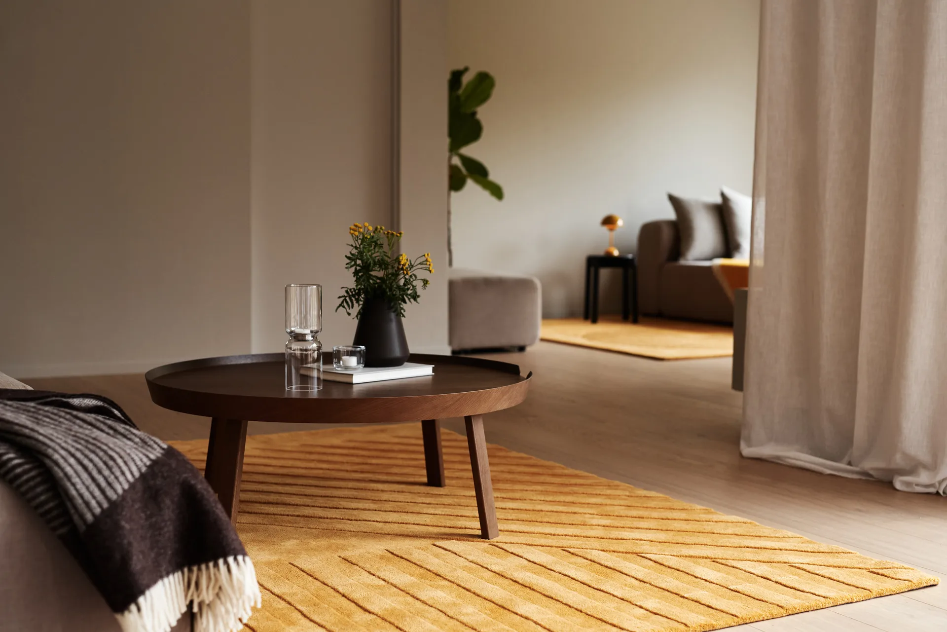 Dywan wełniany Levels stripes żółty, 170x240 cm NJRD