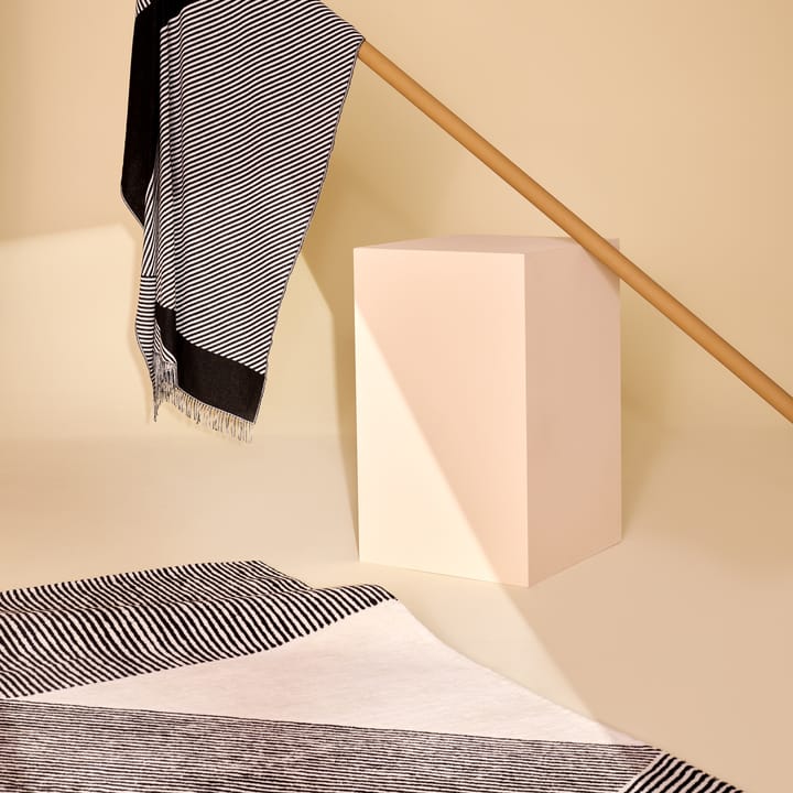 Dywan wełniany Stripes naturalna biel, 170x240 cm NJRD