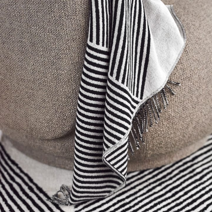 Pled bawełniany Stripes, Czarny NJRD